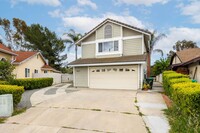 Building Photo - Spacious and Modern Corner Lot Home with R...