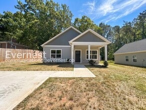 Building Photo - 107 Rhyne Ave