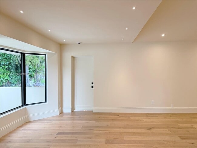 Building Photo - 8845 SW 176th Terrace