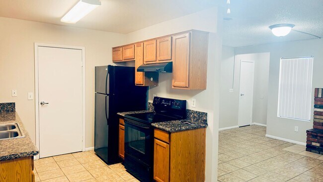 Primary Photo - Updated 2 Bed/2 Bath Condo at Baseline Rd ...