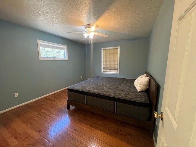 Building Photo - Beautiful 3 Bedroom House to rent @ Neck R...