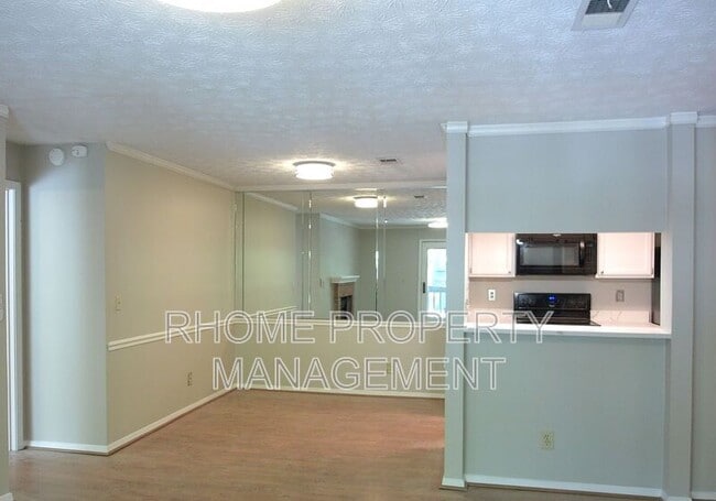 Building Photo - 1415 Tuxworth Cir