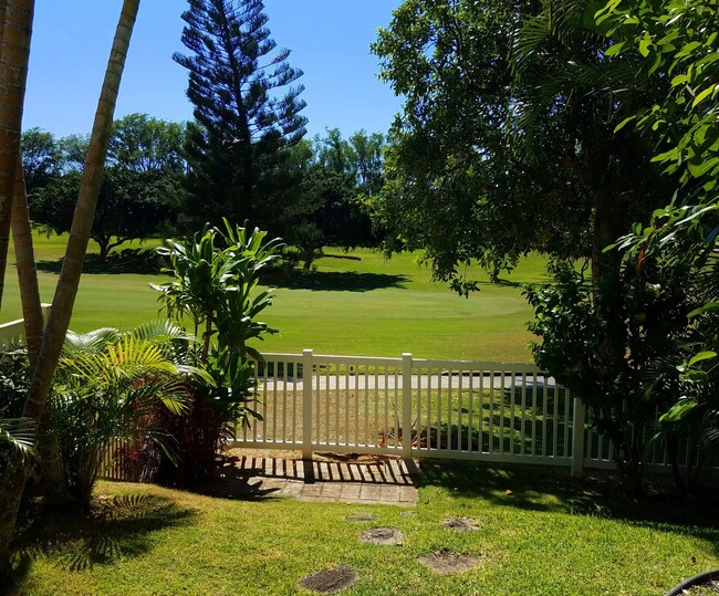 Building Photo - Unfurnished 3 Bedroom, 2.5 Bath Townhome i...