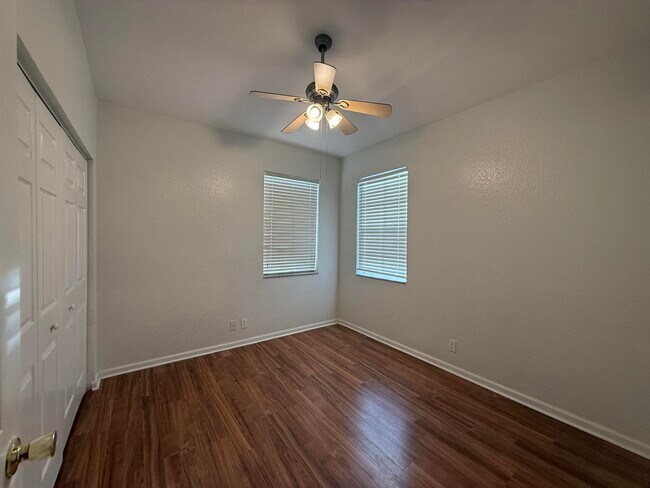 Building Photo - 3138 Laurel Ridge Cir