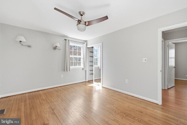 Building Photo - 3343 Slade Run Dr