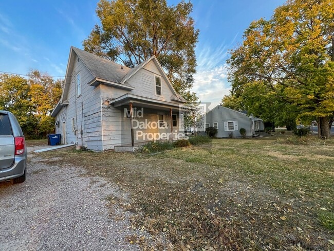 Building Photo - 413 N Iowa- 2 bedroom, 2 bathroom house