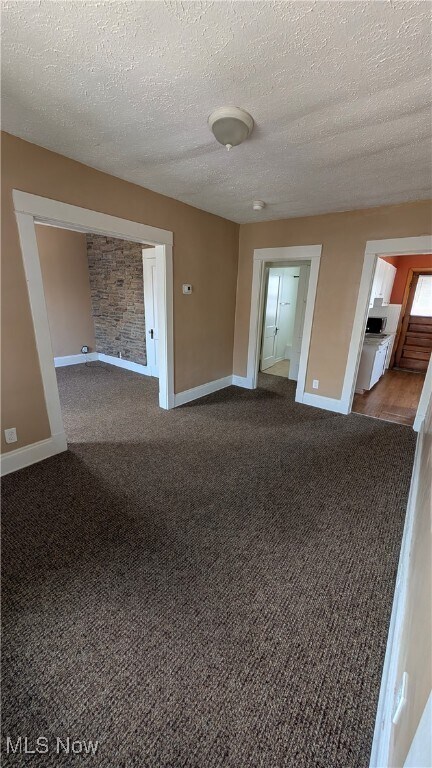 Building Photo - 1268 Clifton Prado