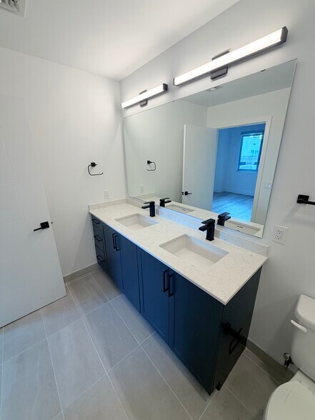 Building Photo - 41 NW 31st St