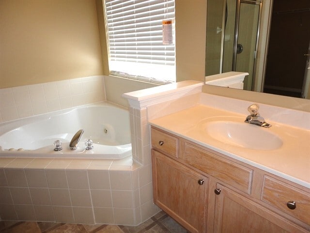 Building Photo - 6923 Belleglade Dr