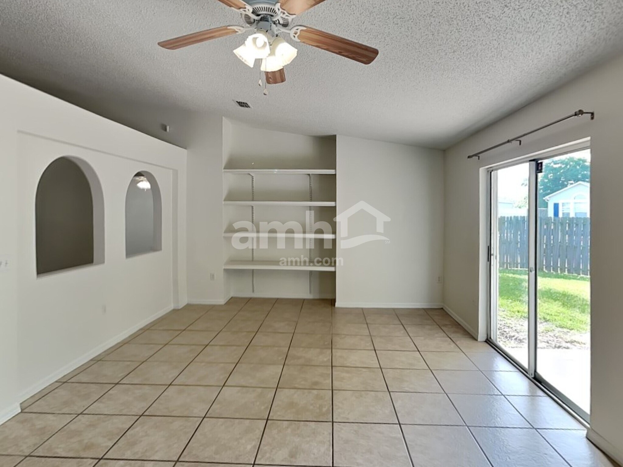 Building Photo - 9172 Upstream Ct