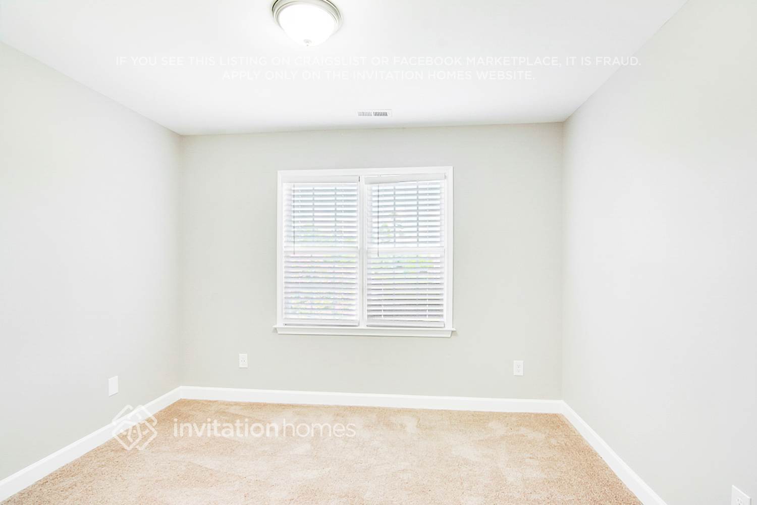 Building Photo - 109 Woodsorrell Ct