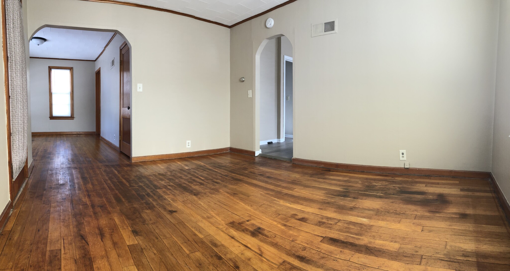 Dining Room - 306 Commercial St