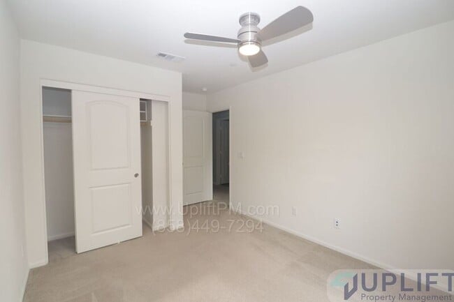 Building Photo - 2428 Verano Wy.