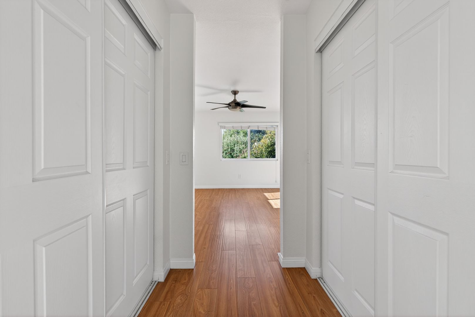 Building Photo - 2884 La Salle Ave