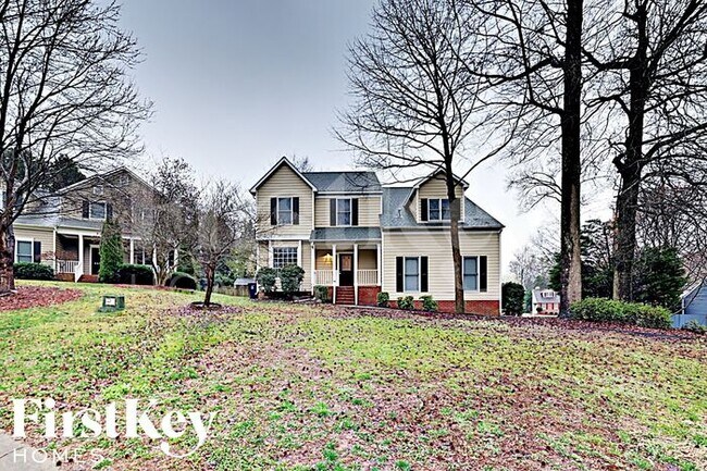 Building Photo - 9000 Mapledale Ct
