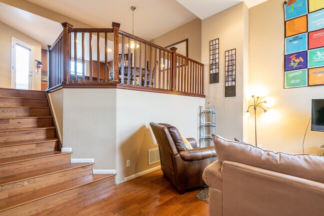 Building Photo - 2681 Stonecrop Ridge Grove