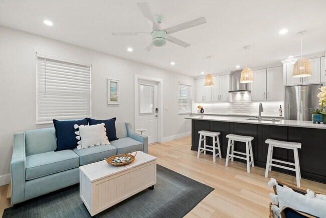 Building Photo - 6502 Gulf Winds Dr