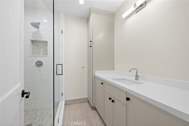 Building Photo - 22661 Sweetmeadow