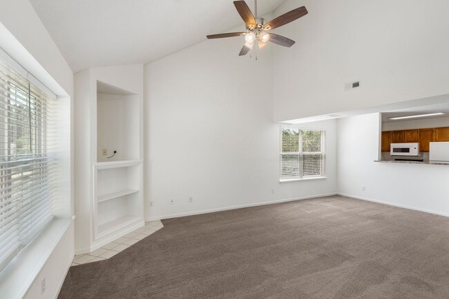 Building Photo - 5001-5003-5003 Betty Jean Way