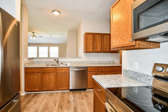 Building Photo - 513 Colt Dr