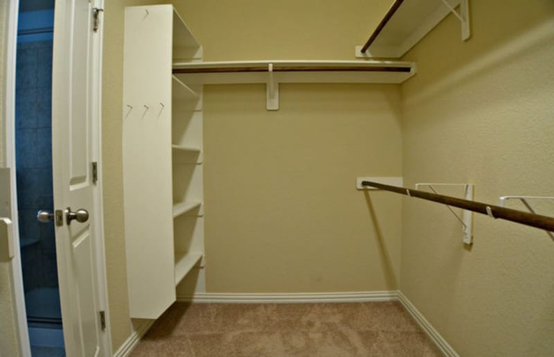 Building Photo - 12822 Gordons Haven