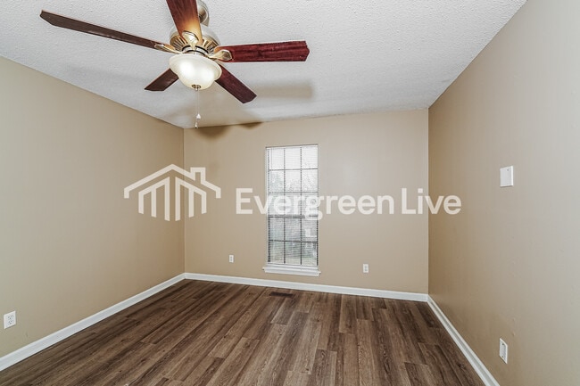 Building Photo - 507 Bennett Dr