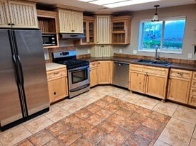 Building Photo - 2959 W 2025 N