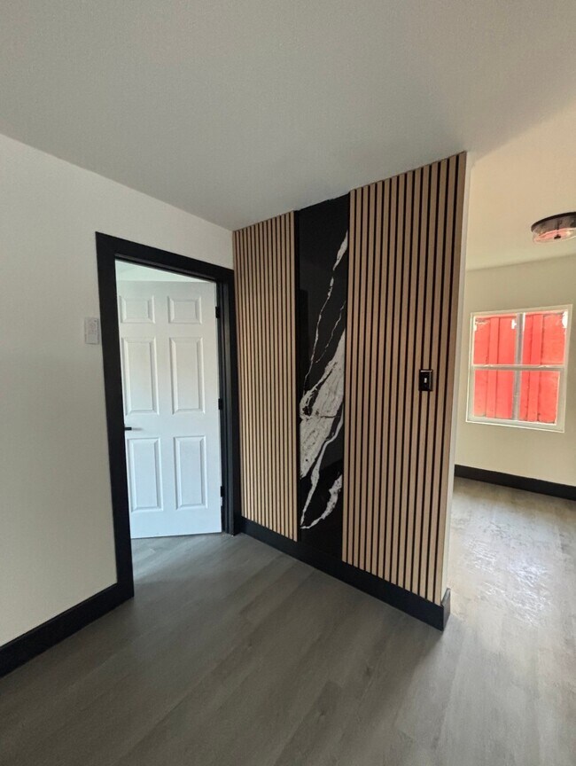 Building Photo - 7213 Moline St