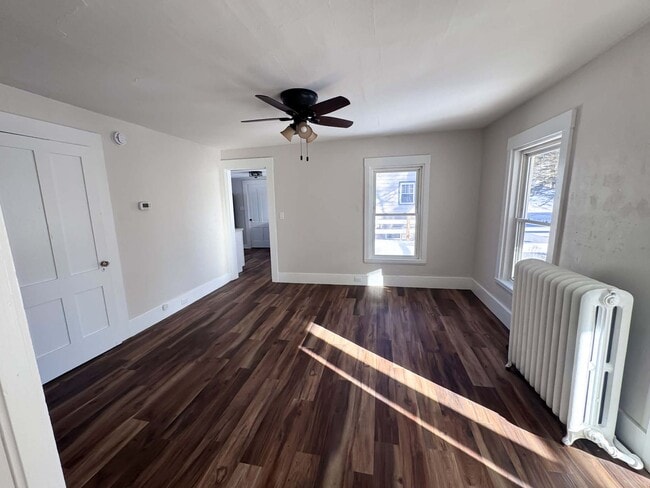 Building Photo - 39 Allen St