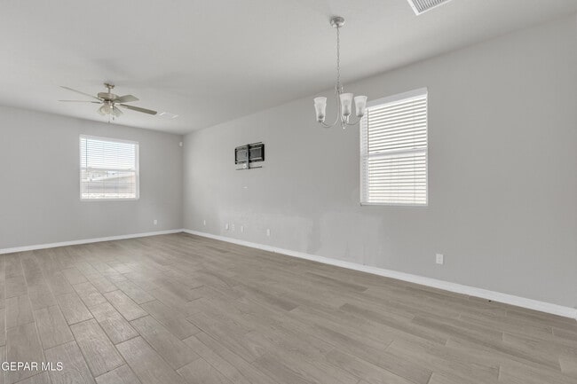 Building Photo - 12260 Desert Wolf Ave
