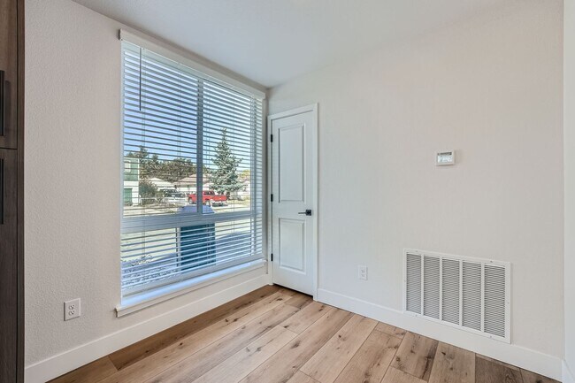 Building Photo - 11655 W 16th Ave