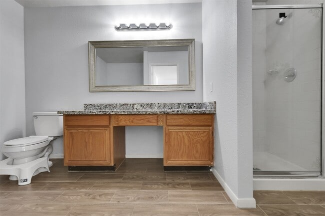 Building Photo - 28711 Atherstone St