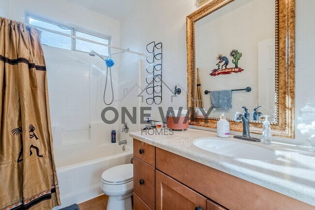 Building Photo - 4269 E Cassia Ln