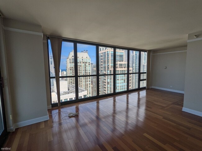 Primary Photo - 2 br, 2 bath Condo - 10 E Ontario St APT 4906