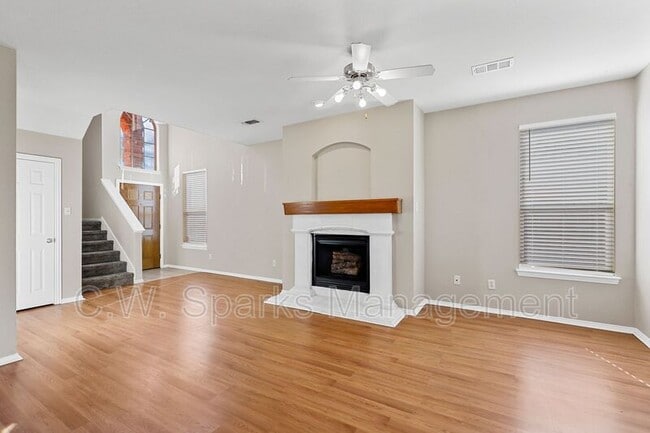 Building Photo - 2728 Mountain Lion Dr