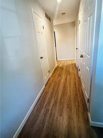 Building Photo - 441 Ayrault Rd