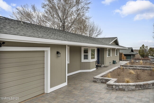 Building Photo - 13745 Kewanna Trail