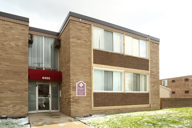 Building Photo - Kirkwood House Apartments