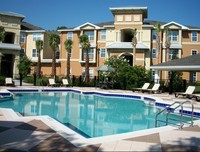 Building Photo - Fountains at San Remo Court