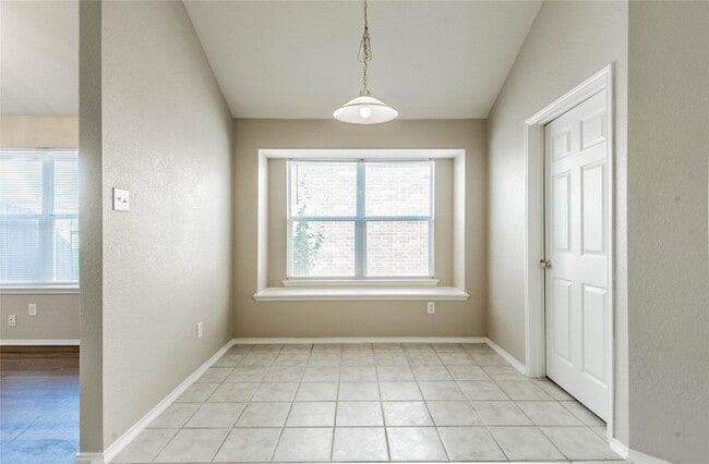 Building Photo - 4849 Carrotwood Dr