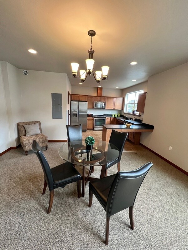 Building Photo - 8872 Depot Rd