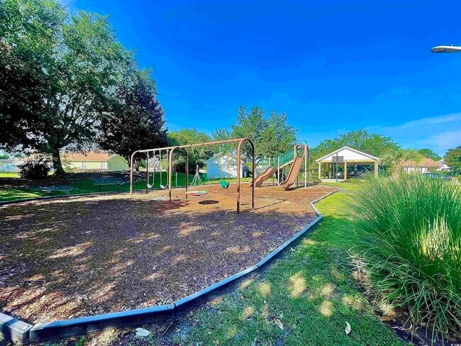 Building Photo - 4857 Southgate Pkwy