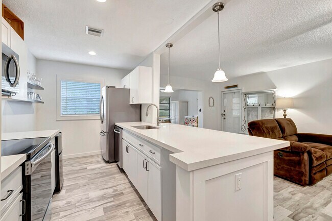 Building Photo - 14040 Nesting Way