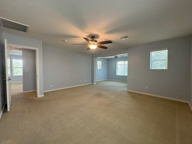 Building Photo - COMING SOON! LYONS GATE 5 BDRM + LOFT W CO...