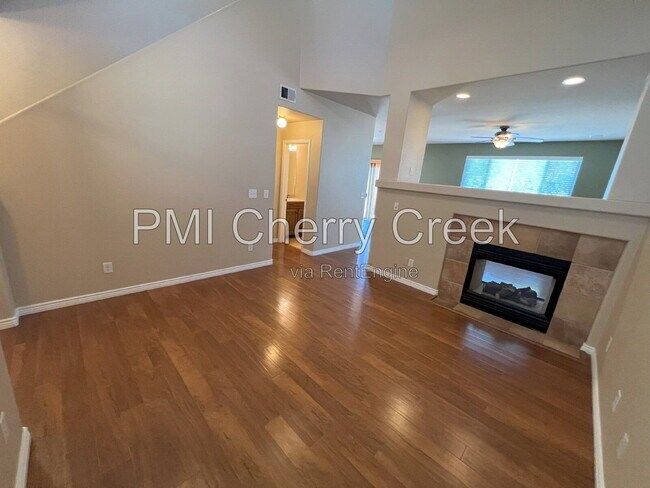 Building Photo - 19453 E Hollow Creek Dr