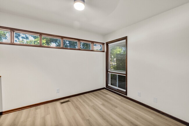 Building Photo - 5611 S Trenton Ave