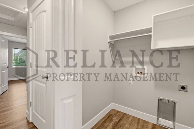 Building Photo - 4647 E 45th St N