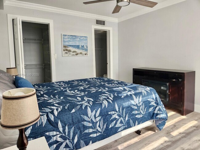 Building Photo - 11790 SW 18th St