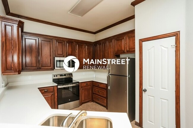 Building Photo - 3 Bedroom Pet-Friendly Home in ALVARADO, TX with Main Street Renewal