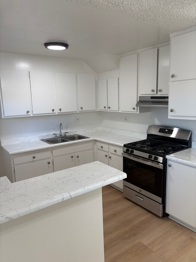 Building Photo - Norwalk Village